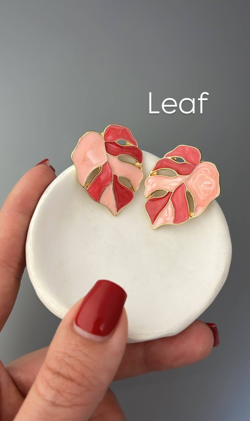 گوشواره میخی طرح برگ